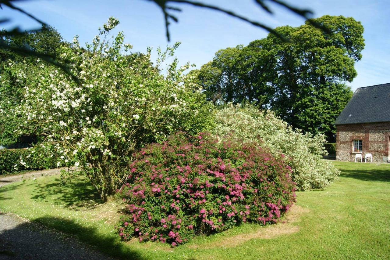 Gites Normands De Charme Les Chataigniers Bretteville-du-Grand Caux Exterior foto